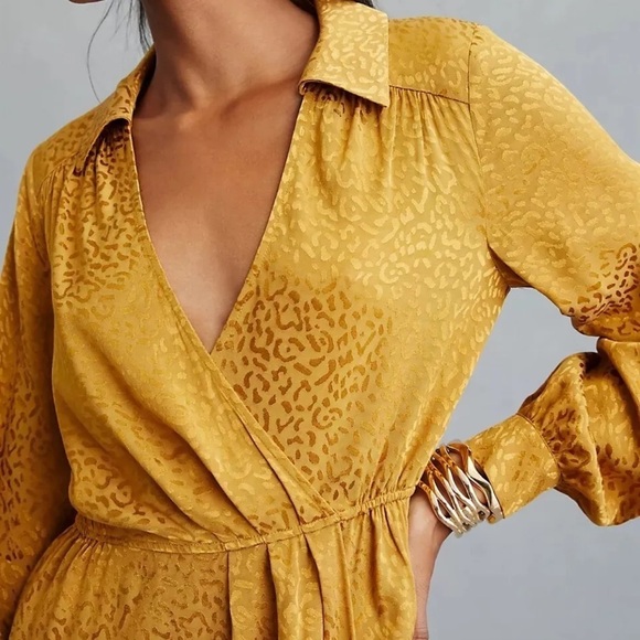 NWT - Anthropologie - Long-sleeve Mini Dress - in bronze - size small petite - Picture 3 of 6